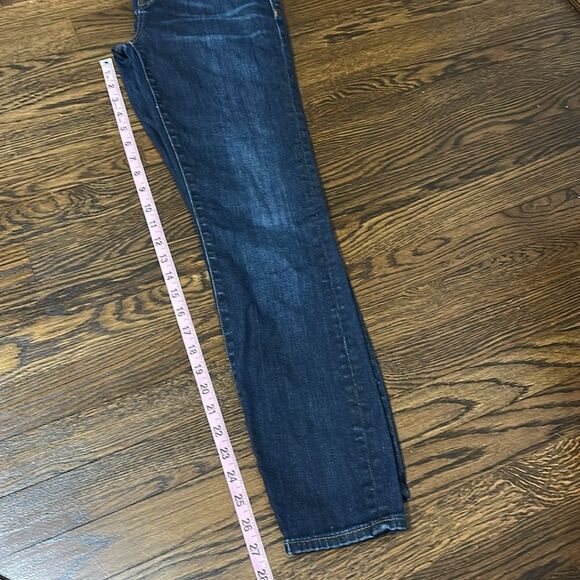 Madewell Skinny Jeans in a dark wash - Size 27 - Picture 2 of 7